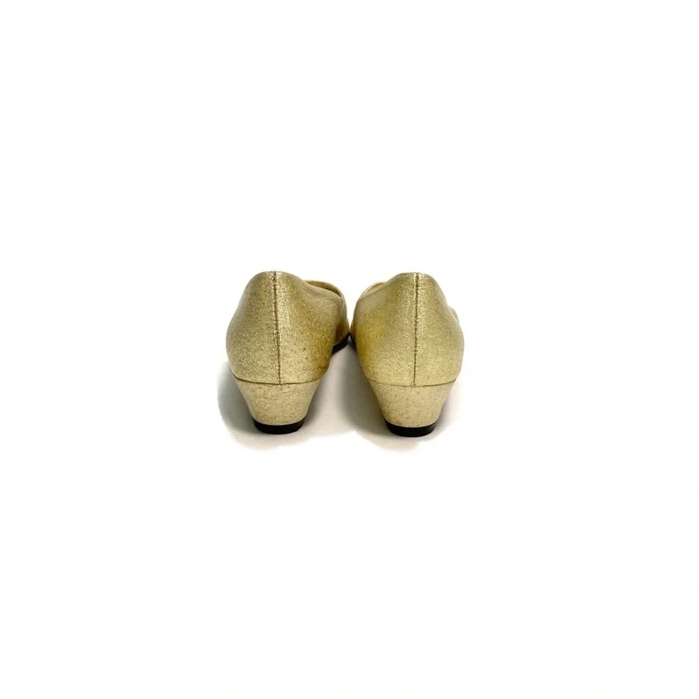 Vintage 1960s vegan gold lamé fabric formal dress heels